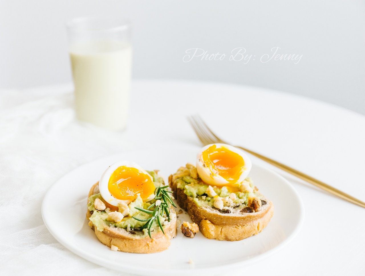 摩根士丹利：航空航天产业持续高景气 调整海科航空(HEI.US)目标价至330美元