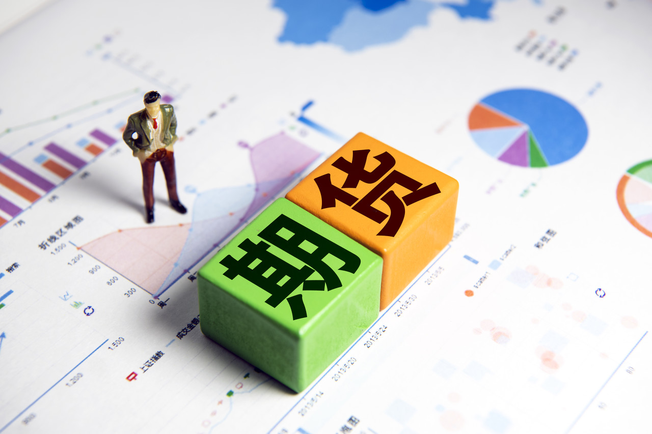 超300万人次！暑运白云机场口岸进出境人员比增14%