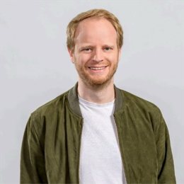 泰康人寿安徽分公司提醒您:警惕明星代言金融产品的隐藏风险